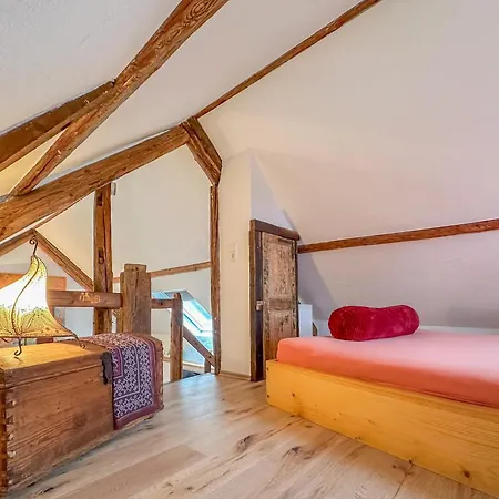 Holiday home Harreshof Roes